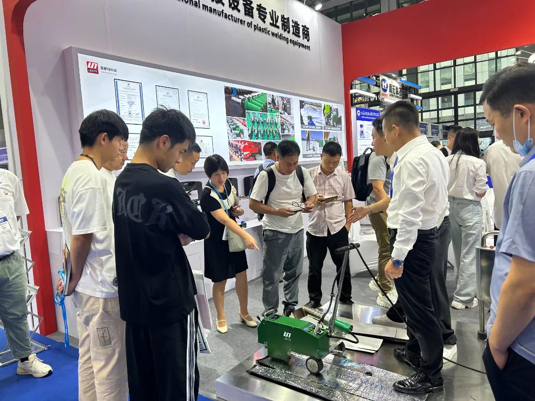 萊斯特綻放2023防水展 品牌再掀熱潮！